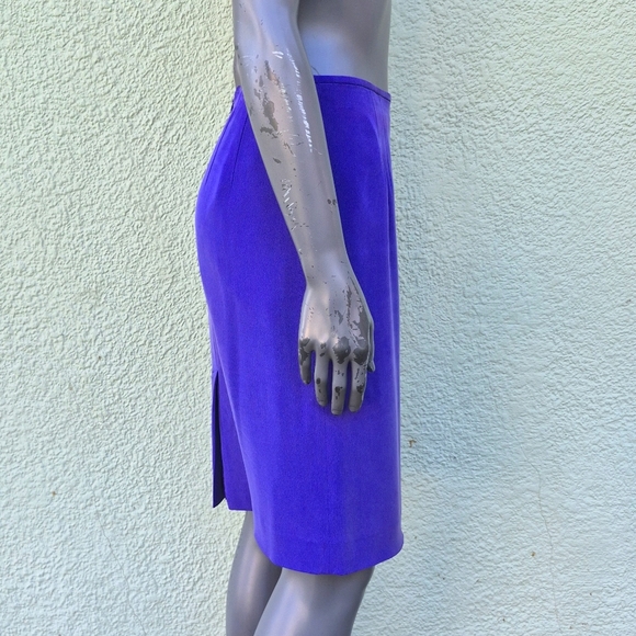 Dressbarn (Travis Ayers) Ladies Vintage Pure Silk Violet (2) PC Skirt Set